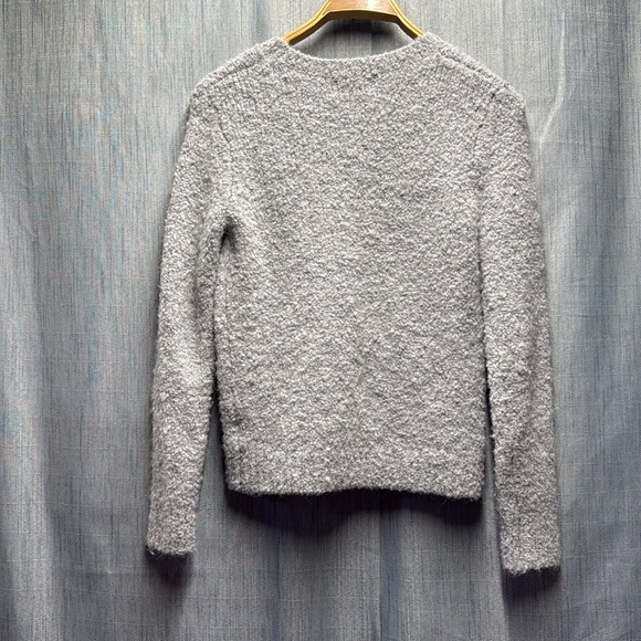 Banana republic Light Gray Crewneck Sweater size extra small - Picture 8 of 8